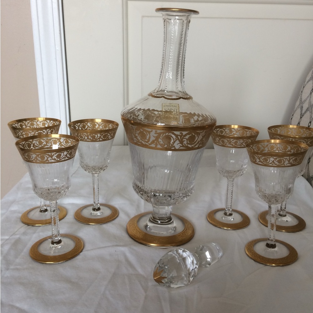 St Louis decanter and six liquor glasses